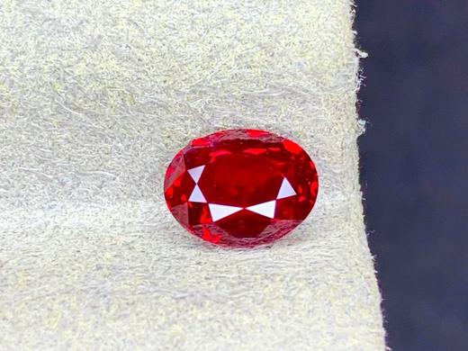 1.82ct刻面红宝石裸石 商品图3