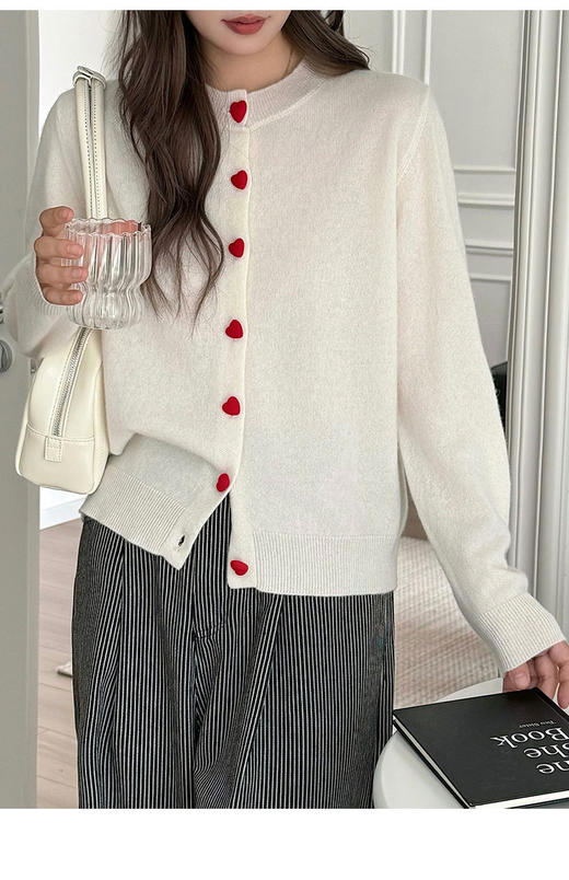 独家溯源团❗南油高定❗客定【100%羊毛爱心开衫】⁠又软又轻✅气质时髦、⁢百变搭配，‭时尚显气质 商品图10