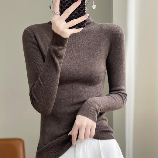 【99元/2件】软糯精纺羊毛混纺半高领套头纯色修身针织打底衫 商品图5