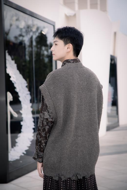 S432843242破损针织背心 商品图3