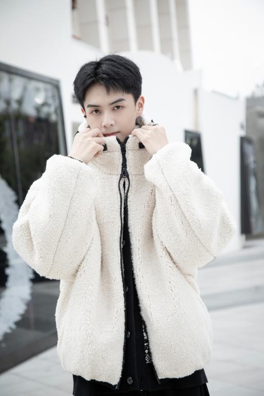 S449073452羊羔毛加厚棉服 商品图1