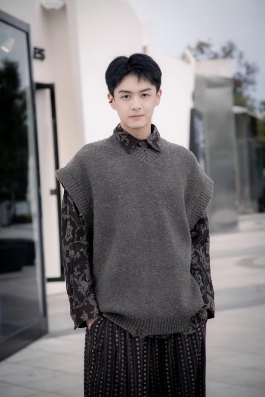 S432843242破损针织背心 商品图2