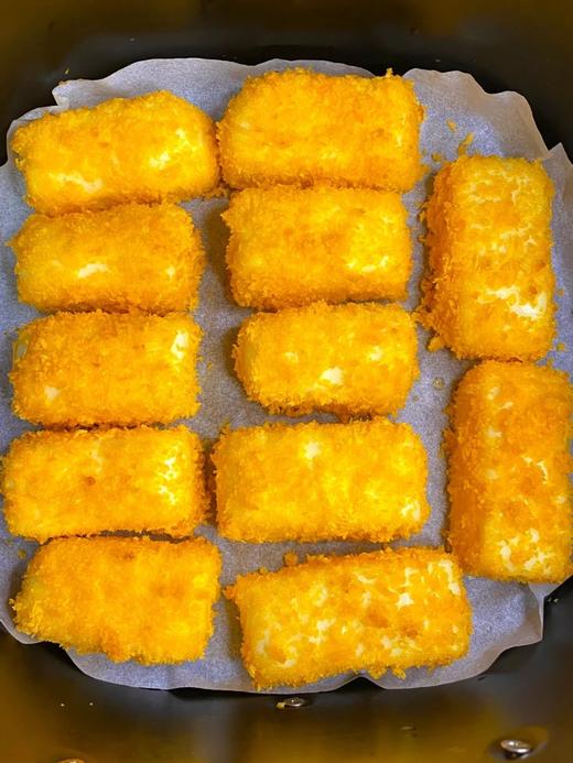 💰//【陶陶居-流心炸牛奶】39.9到手5袋❗️顺德名点百年老字号❗️黑珍珠餐厅、国家特级酒店『陶陶居』出品✅非遗传承美食，米其林餐盘奖🏆尝鲜价 ✅牛奶含量≥80%❗️奶香浓郁 商品图6