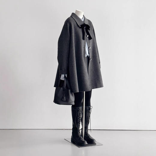 【千金大小姐】24新款小斗篷蝴蝶结气质时尚百搭贵气灰色大衣 商品图0