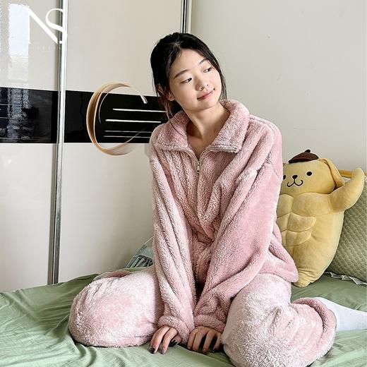 NICESELF 沐光・时尚秋冬短绒居家服 软糯毛绒面料珊瑚绒/摇粒绒逛街服 细腻绵柔云朵包裹感 显瘦版型冬日不臃肿套装 商品图3
