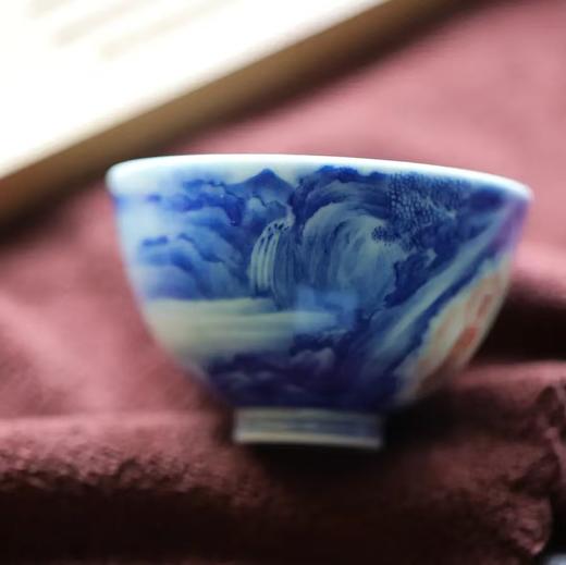 詺兮清窑云窟万象山水小鸡心杯 商品图3