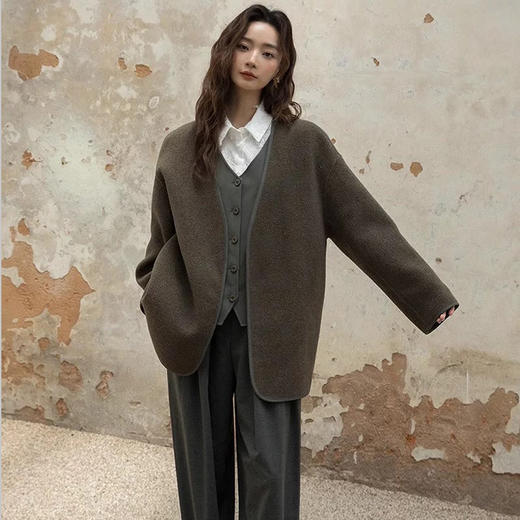 【顺丰包邮】81848 洛诗琳自带老钱叠穿感假两件双面呢外套247690 商品图3