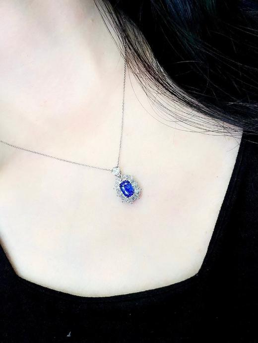 1.82ct刻面蓝宝石吊坠 商品图3
