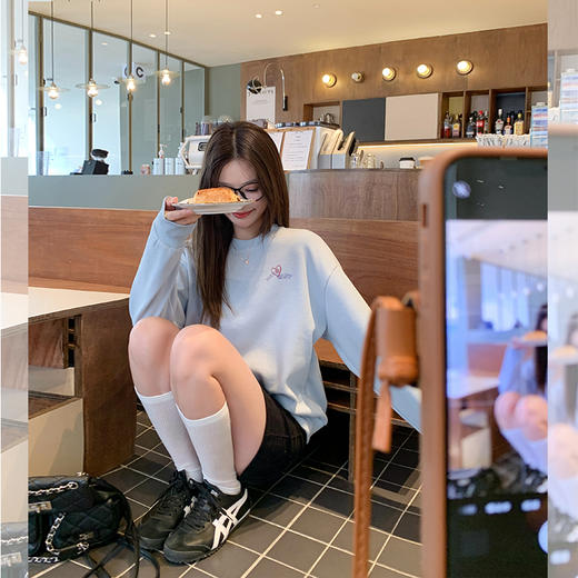 【179元任选2件】现货！涂鸦圆领加绒卫衣 商品图2