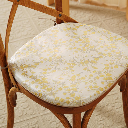 金枝玉叶马蹄型椅垫餐椅垫坐垫加厚座垫轻奢高级感家用四季新中式防滑 商品图4