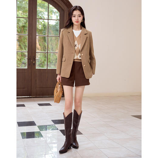 【专属特价】熙世界学院风毛呢外套女冬款高级感夹棉加厚呢子外套 商品图4