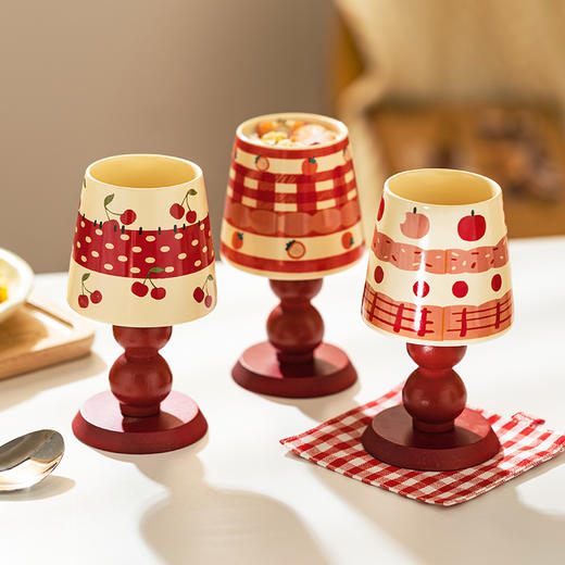 摩登主妇高脚马克杯圣诞礼物特别好看的杯子早餐杯陶瓷杯家用水杯 商品图3