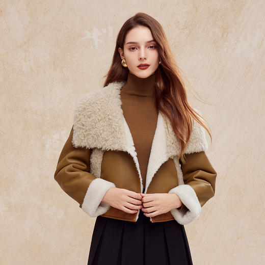 PP611斯尔丽2024冬季新款皮毛一体大翻领时尚减龄外套 商品图0