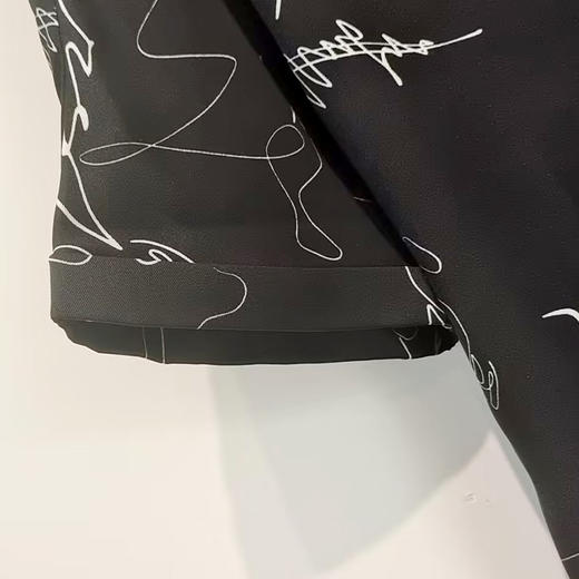 VIVIAN LIU薇薇安刘R2433005夏女装新款时尚宽松印花真丝衬衫 商品图2