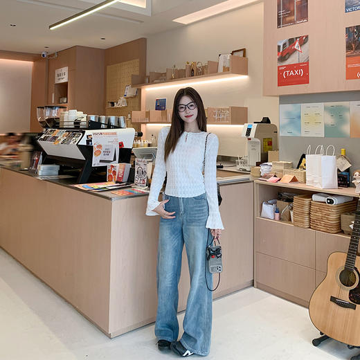 <曾小咸推荐>新品现货秒杀！卖完下架不再补 ！微信粉丝打折价！！ 蝴蝶结白色打底衫 日常109.99/件 立减50 秒杀59.99/件！！ 商品图3