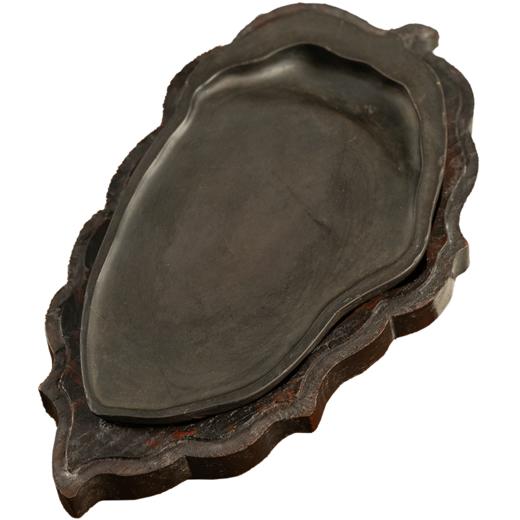 近代 “曾三”铭树叶形老坑端砚（楠木砚盒） 商品图5