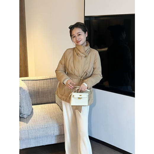 2411512    气质羽绒服 鹅绒填充 商品图2