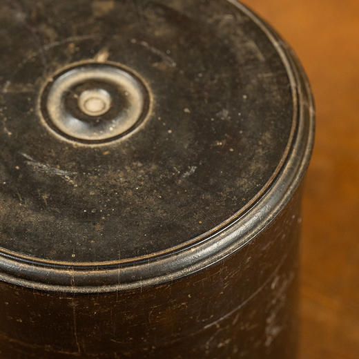 清 红木整挖朝珠盒 商品图2