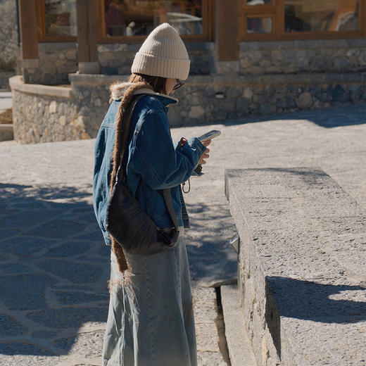 【顺丰包邮】82451 洛诗琳美式复古拼接羊羔毛翻领夹棉牛仔外套 229 商品图4