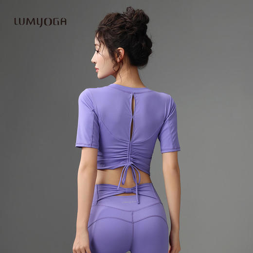 露檬（LUMYOGA）精致蝴蝶节款瑜伽短袖一体杯LUM38013 商品图1