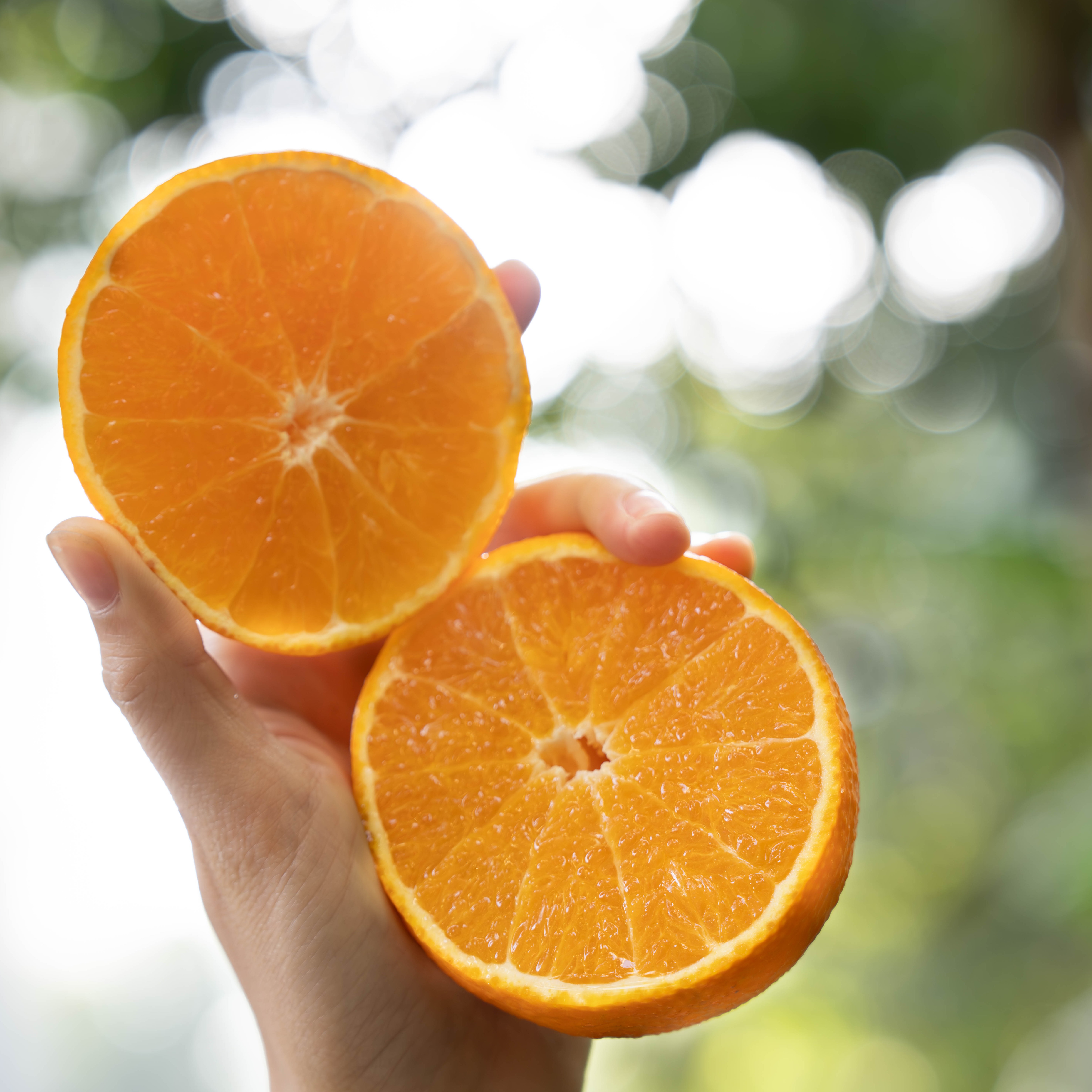 【斌哥优选】套袋爱媛果冻橙，可以吸着吃的鲜橙，入口化渣，带叶发货，生态绿色。