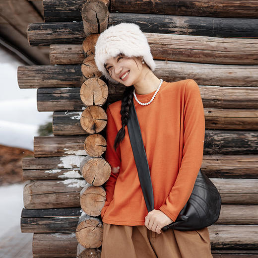 绽放862朵/云感打底衫秋冬女2024自发热保暖针织圆领长袖T恤小衫 商品图1