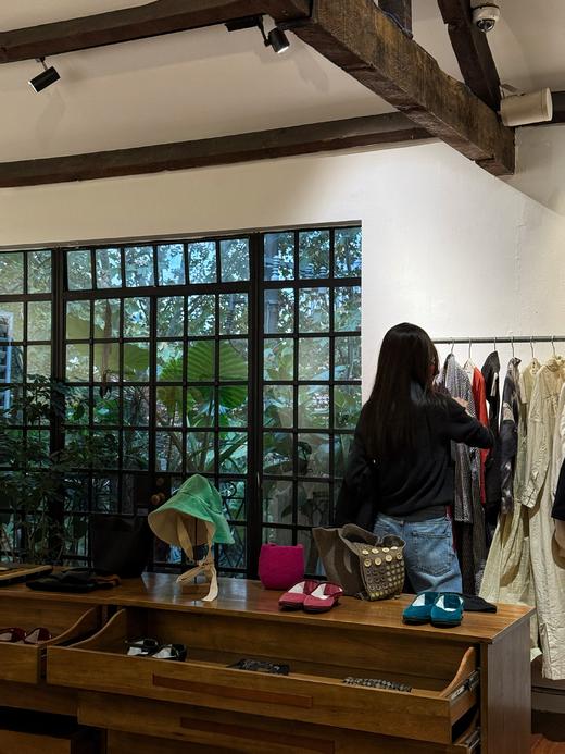 ROMI STUDIO“温暖如初”羊绒羊毛混纺连帽套头针织毛衫RW24WST1265 商品图1