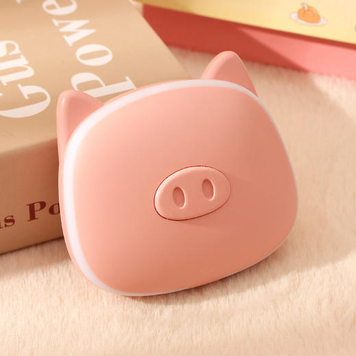【萌宠在手，心安如镜】萌趣可爱“小仙女”暖手宝，一个化妆镜，一个暖手宝。补光明亮，加热保暖。三款造型可选，小巧便携，随时随地，温暖你的冬日！ 商品图5