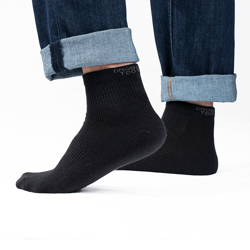 夏季短袜男士运动吸汗防臭黑色透气成人袜休闲四季夏季薄款