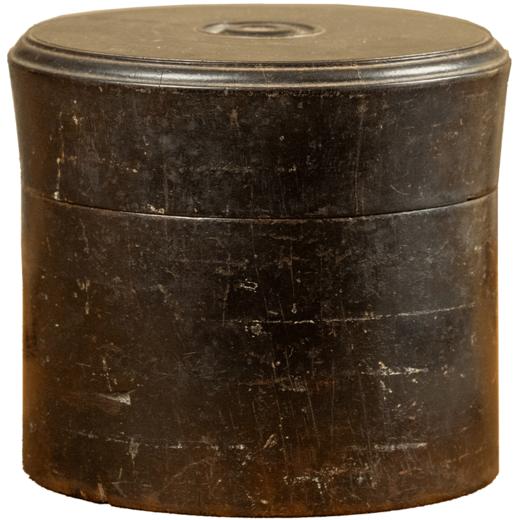 清 红木整挖朝珠盒 商品图5