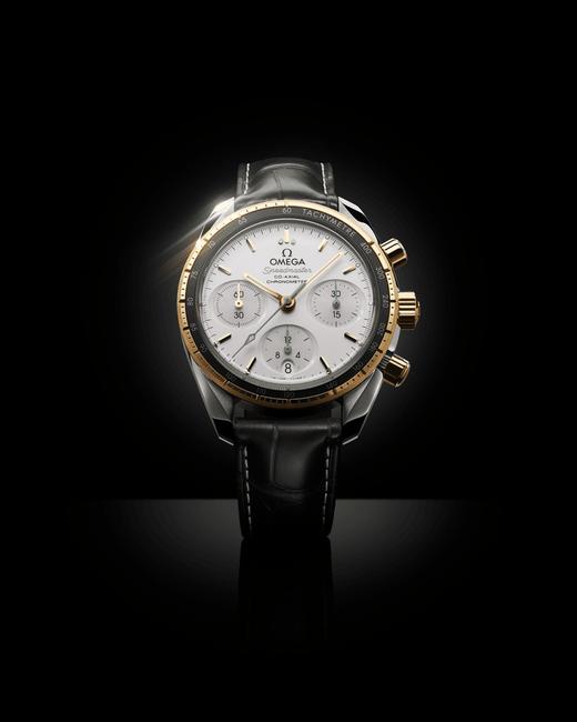 欧米茄超霸系列38毫米腕表 精钢‑黄色18K金表壳 搭配 皮表带 商品图3