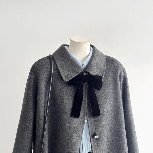 【千金大小姐】24新款小斗篷蝴蝶结气质时尚百搭贵气灰色大衣 商品图3