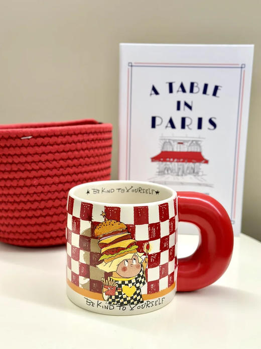 【送礼首选】礼盒包装现货，速抢，超萌原创插画星星人系列陶瓷马克杯550ml超大容量，15款大家族集齐了，原创设计正版授权❗可代写贺卡下单备注~ 附赠星星人插画贴纸，治愈可爱 商品图2