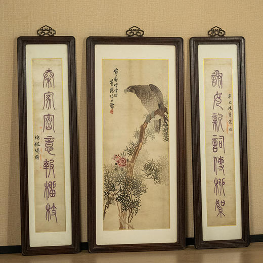 清 红木框刺绣苍鹰诗文中堂挂屏（一套三件） 商品图0