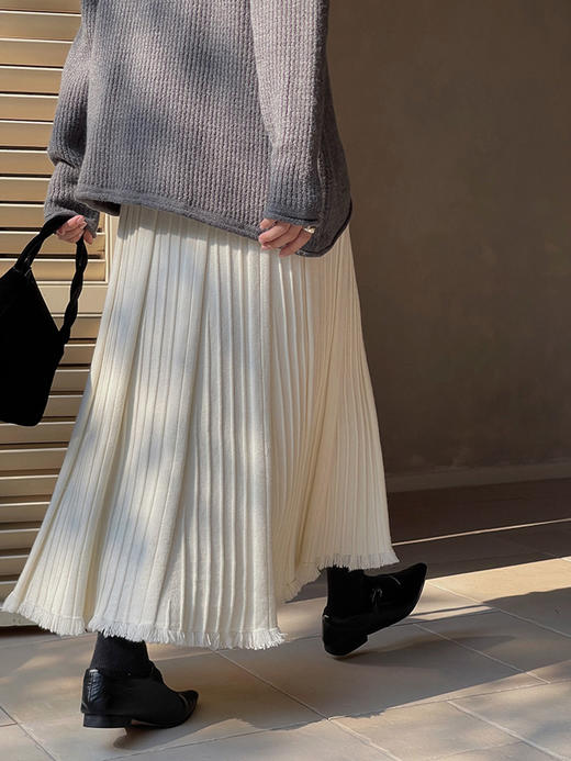 LR【雪顶流苏裙】针织百褶流苏半身裙 商品图0