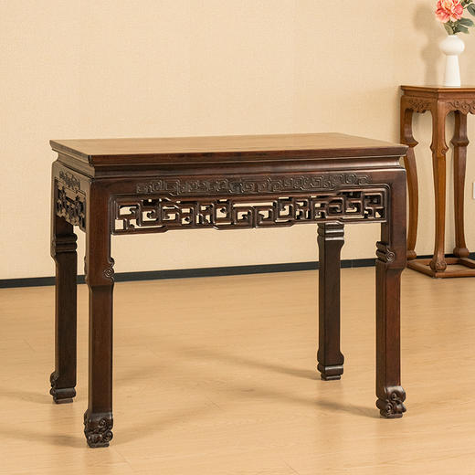 二十世纪 红木透雕拐子纹半桌 商品图0