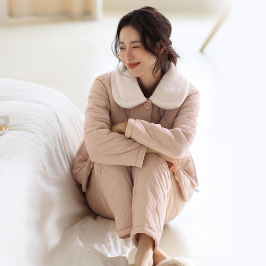 芬腾睡衣女款加绒加厚秋冬季保暖珊瑚绒青少年三层夹棉冬天家居服 商品图1