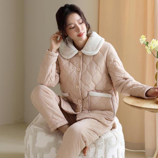 芬腾睡衣女款加绒加厚秋冬季保暖珊瑚绒青少年三层夹棉冬天家居服 商品图0