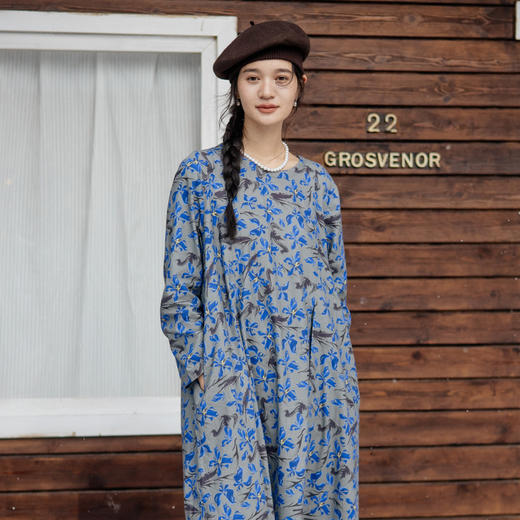 绽放旅行女装852朵/冬季加厚亚麻棉原创印花圆领A字大摆连衣裙 商品图1