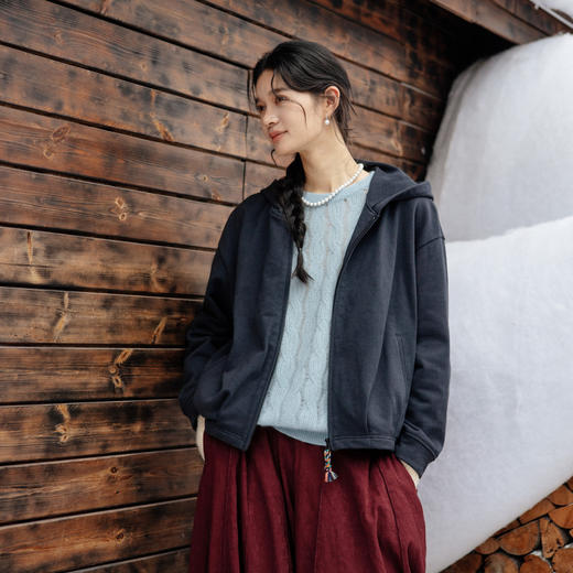 绽放旅行女装664朵/桑蚕丝山羊绒复古文艺绞花经典圆领套头毛衣 商品图3