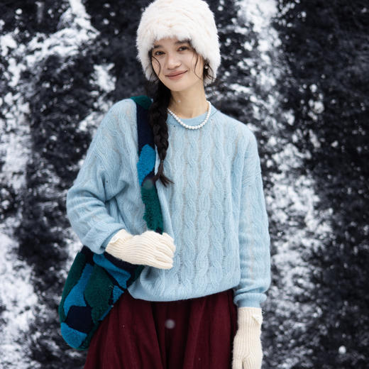 绽放旅行女装664朵/桑蚕丝山羊绒复古文艺绞花经典圆领套头毛衣 商品图0