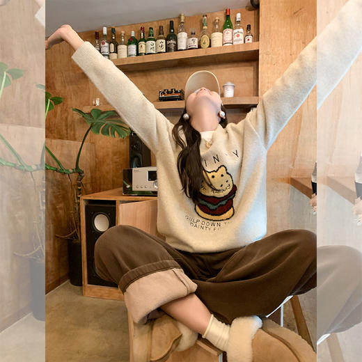 <曾小咸推荐>趣味汉堡绣花套头毛衣 商品图3