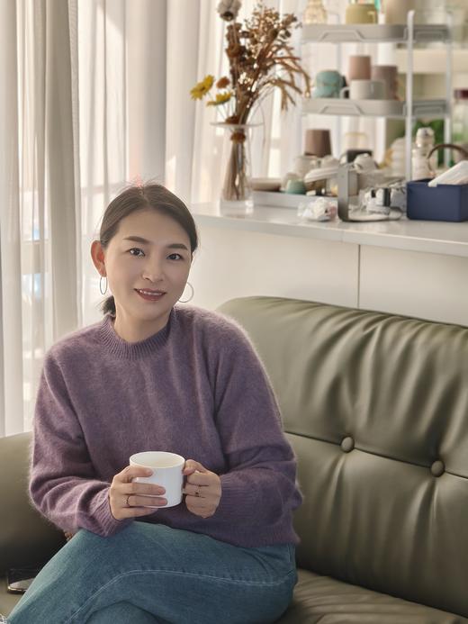 【阿琬同款】红莲 拉绒圆领羊绒衫套头衫 100%纯羊绒 软糯丝滑 显白 230g/件 商品图4