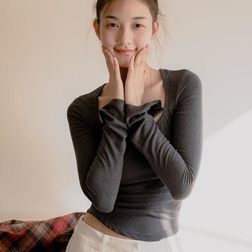 靴下物美雅碧磨毛带胸垫保暖内衣女秋冬长袖打底衫女士基础上衣 商品图1