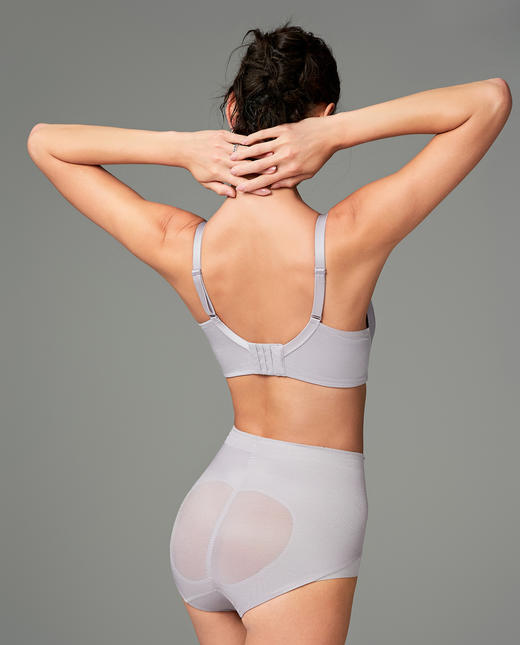 【清款】3楼爱慕 玲珑美塑3/4软托中厚模杯隐孔文胸AD110391 商品图2