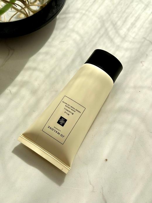 B113045天干物燥小心护手~快速吸收不油腻蓝风铃护手霜50ML 商品图5