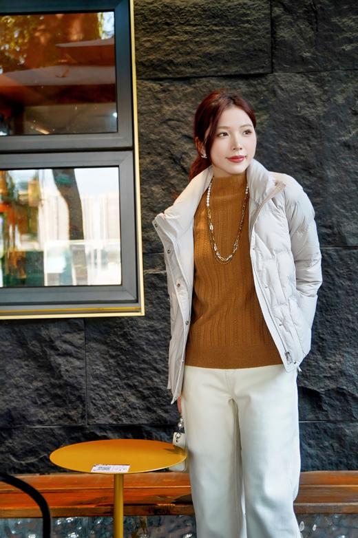 XL1臣禾翻领短款绗缝羽绒服 JZ244070715 商品图10