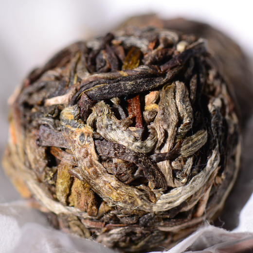 【易武新贵】蛮砖-桃子寨！2024年头春头采，国有林核心产区高杆古茶树！400年以上大型古树茶！内劲十足，香气妖娆！纯手工揉捻龙珠！ 商品图2