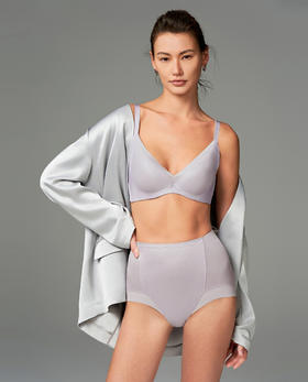 【清款】3楼爱慕 玲珑美塑3/4软托中厚模杯隐孔文胸AD110391