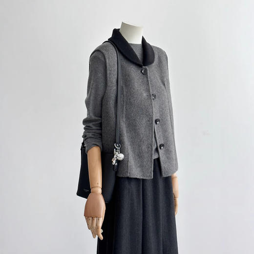 【松间步月】24新款英伦巴恩风时尚精致优雅百搭两件套毛呢大衣 商品图1